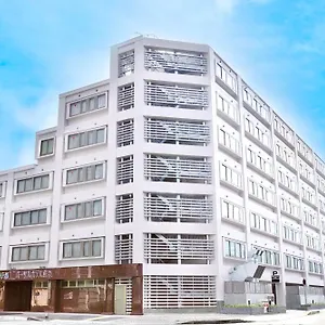 Universal Karasuma Kyōto